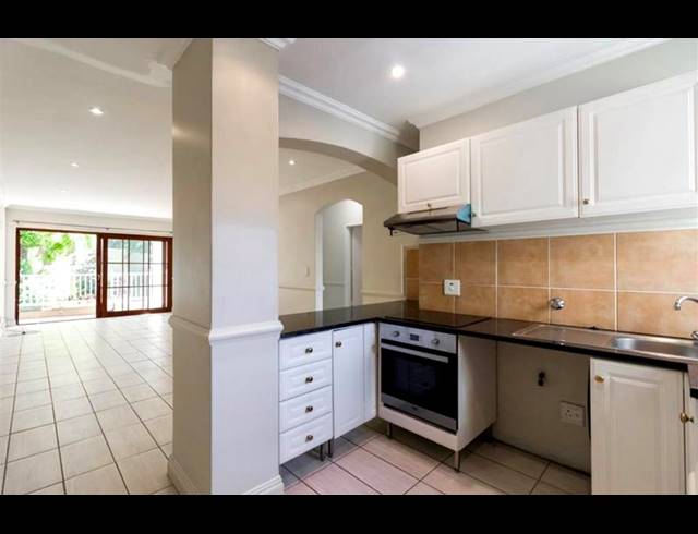 2 BEDROOM APARTMENT FOR SALE IN SAXONWOLD